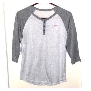 Nike thin baseball tee